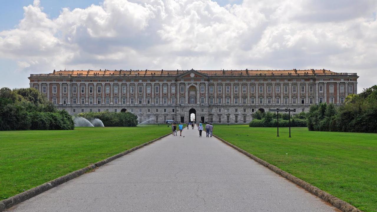 Casa Castagna Bed & Breakfast Caserta Exterior foto